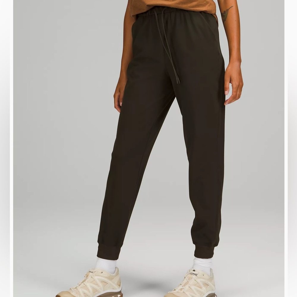 Lululemon pants